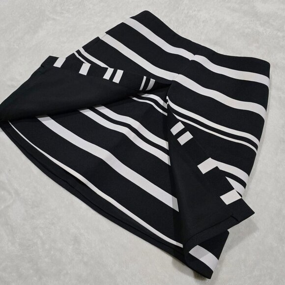 Finders Keepers Striped A-Line Skirt – Black/White, Y2K Minimalist – Sz S NWOT - Picture 3 of 9